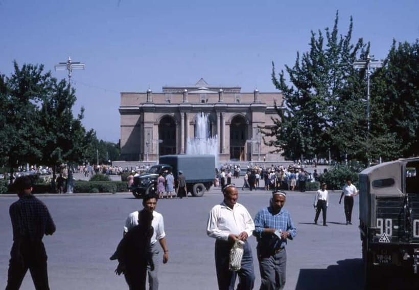 Tashkent: Soviet Charm Retro Tour on a Historic VAZ-2101 Car - Who Will Love This Tour?
