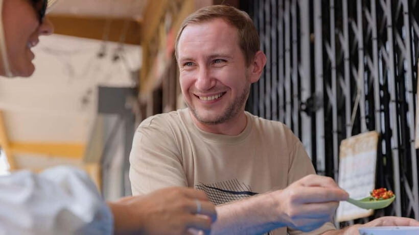 Taste of Bangkok: Michelin Guide Streetfood Small Group Tour - An in-depth look at the experience