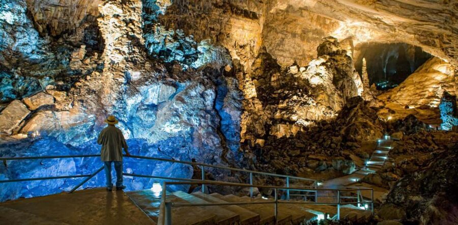 Taxco, Cacahuamilpa Caves and Cuernavaca Full-Day Tour - Cacahuamilpa Caves: An Underground Marvel