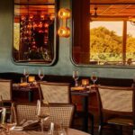 Thanksgiving Parade Indoor Viewing and Brunch Columbus Circle - What the Tour Includes and How It Works