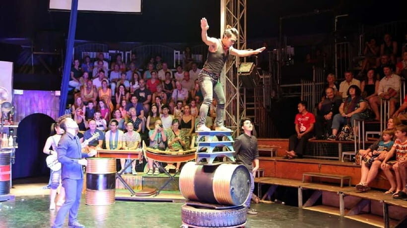 The Cambodian Circus Show and Pub Street Night Market - The Experience: A Journey Through Culture and Creativity
