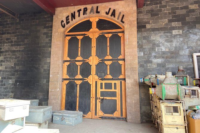 The Famous Bollywood Tour of Mumbai - Who Will Love This Tour?