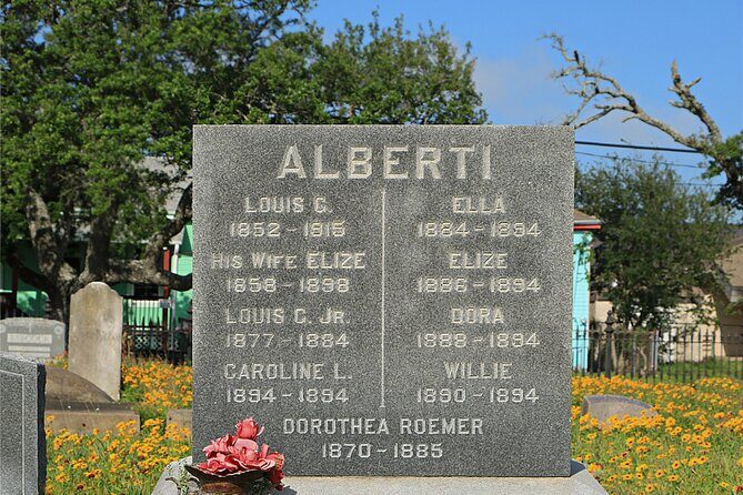 The Galveston Cemetery Tour - Walk With The Dead! - The Sum Up: Who Will Benefit Most from This Experience?