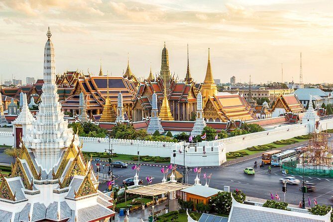 The Grand Palace, Wat Phra Kaew, Wat Pho Tour with Massage option - Who Is This Tour Best For?