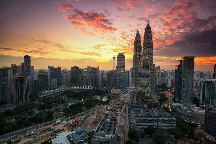 The Great Kuala Lumpur Tour with KL Tower Ticket & Lunch - Exploring Kuala Lumpur in Depth: What to Expect