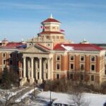 The Sights of South Winnipeg: a Smartphone Audio Tour - A Deep Dive into the South Winnipeg Smartphone Tour