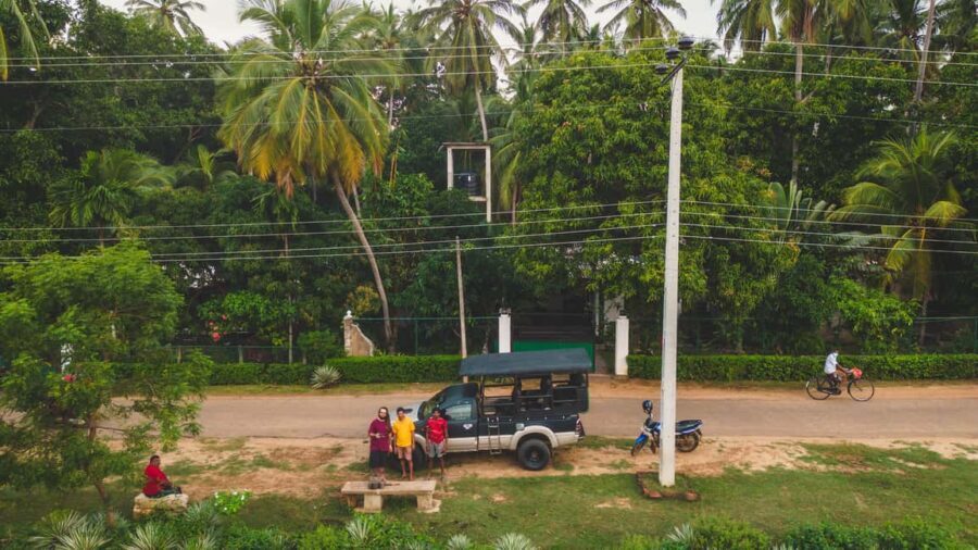 Tissamaharama: Sri Lankan Village Tour with Lunch - Culinary Delights: Learning and Tasting