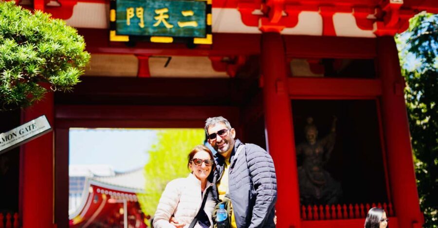 Tokyo: Asakusa Historical Guided and PhotoShoot Eating Tour - Frequently Asked Questions