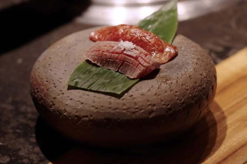 Tokyo: Ginza Omakase Omi vs. Kobe Beef with Concierge - An In-Depth Look at the Ginza Wagyu Tour