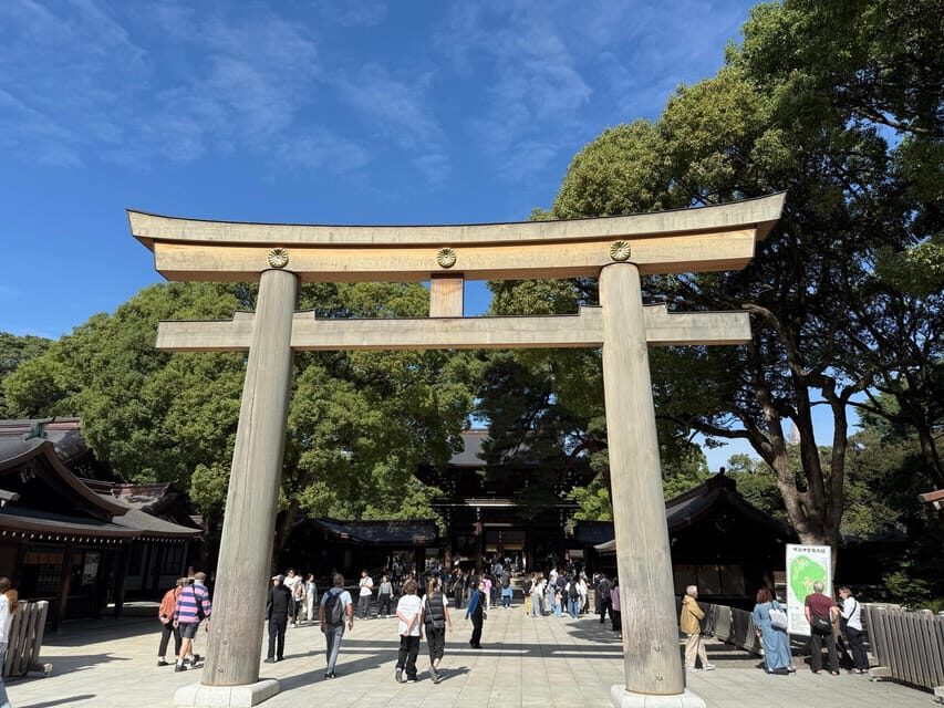 Tokyo: Harajuku From Meiji shrine to Shibuya Crossing - Exploring the Highlights in Detail