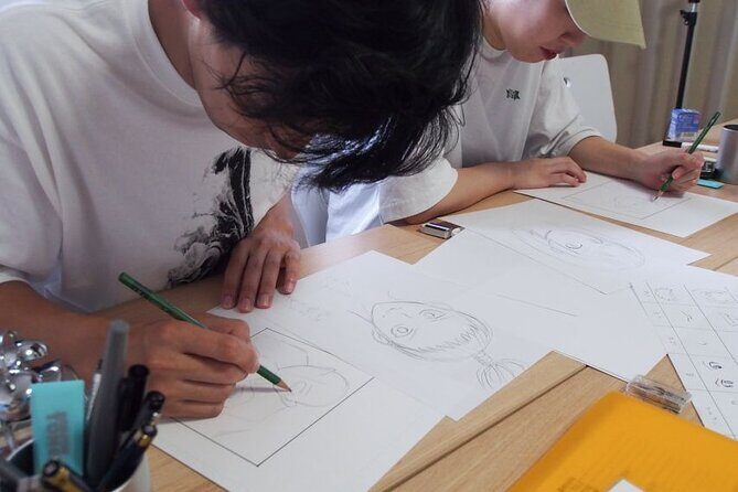 Tokyo Manga Drawing Workshop Guided by Active Pro Manga Artist - The Benefits of Learning from a Pro