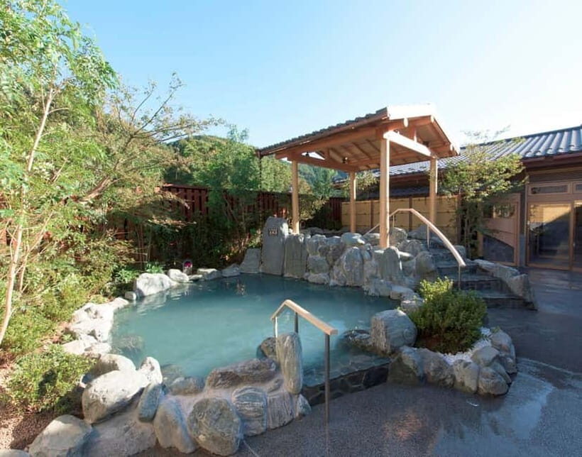 Tokyo: Mt Takao Tour with Ramen and Tattoo-Okay Hot Spring - What Travelers Say