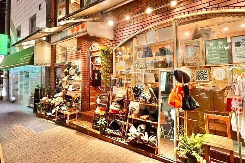 Tokyo: Private Vintage Shopping Tour in near Shibuya - Why This Tour Works Well for Travelers