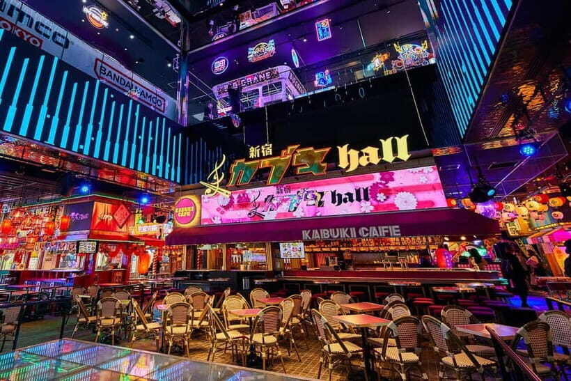 Tokyo: Shinjuku Walking Tour with Godzilla Head - Key Points