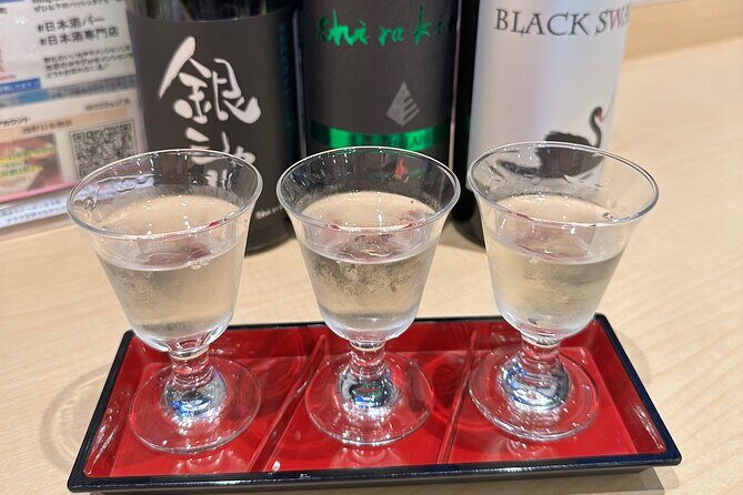 Tokyo tower Private Walking Tour and Night food tour : 6:00pm - Tokyo Tower: Iconic and Photogenic