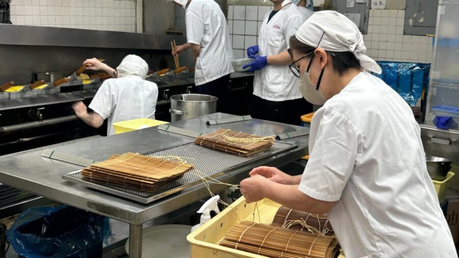 Tokyo: Tsukiji fish market food tour 9:30~ - A Deep Dive into the Tsukiji Fish Market Food Tour Experience