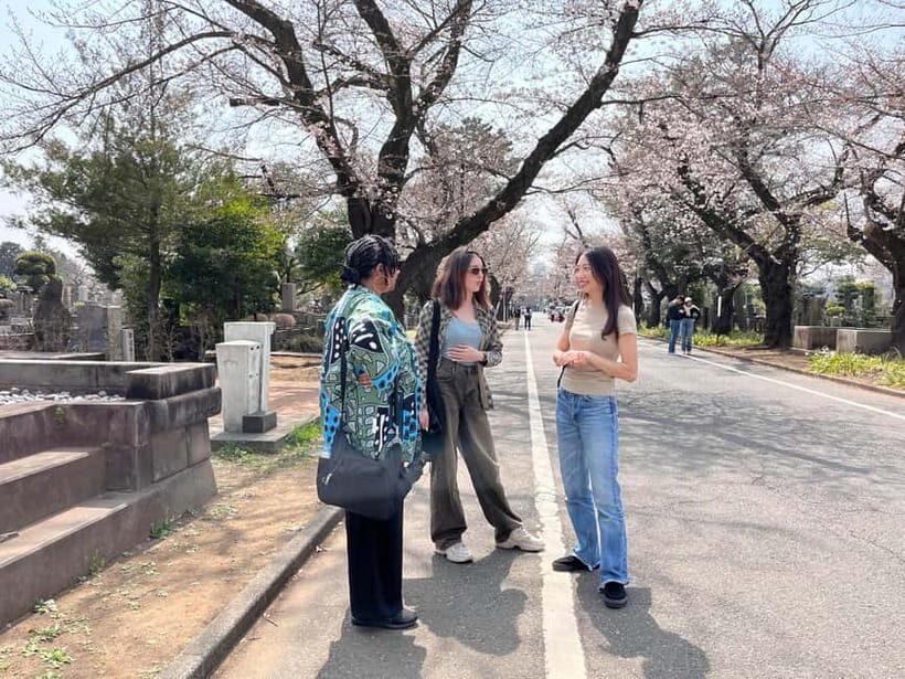 Tokyo Yanaka Old Town Walking Tour (Private/Local guide) - What Makes This Tour Stand Out?