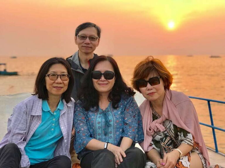 Tonle Sap Tour of Kompong Phluk Village & Evening Food tour - Who Should Consider This Tour?