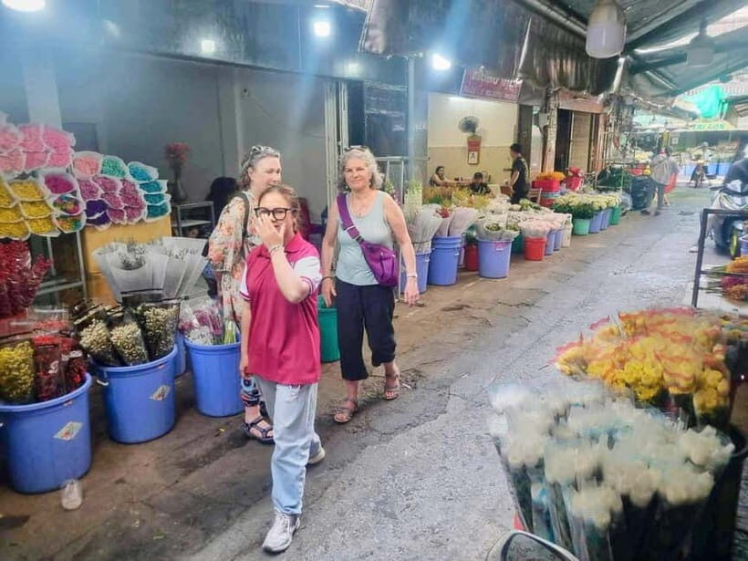 Top-rated Saigon Walking Food Tour - Up to 12 Tastings - Who Will Love This Tour?