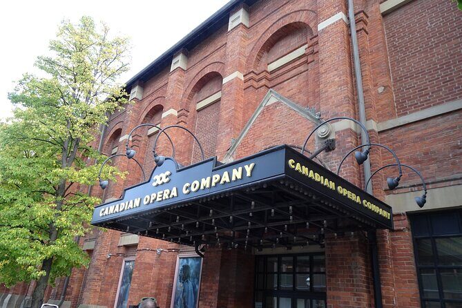 Toronto Distillery District Self-Guided Walking Tour - FAQ