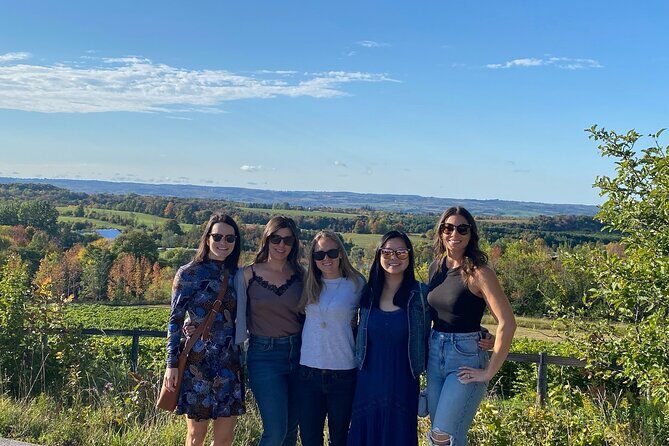 Toronto to Niagara Wine Tour - An Insider Look at the Toronto to Niagara Wine Tour