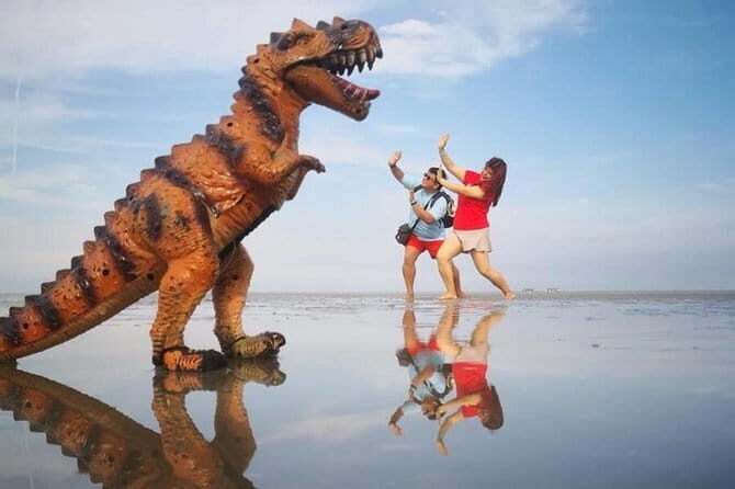 Total Reflection - Sky Mirror Tour to Kuala Selangor with Lunch - Who Should Consider This Tour?