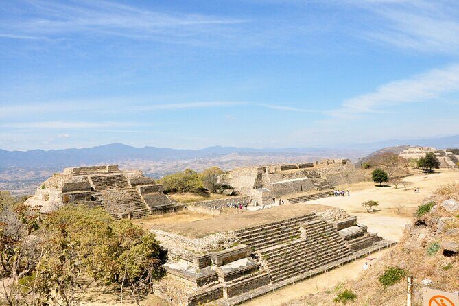 Tour to the archaeological zone Monte Alban - Why This Tour Offers Good Value