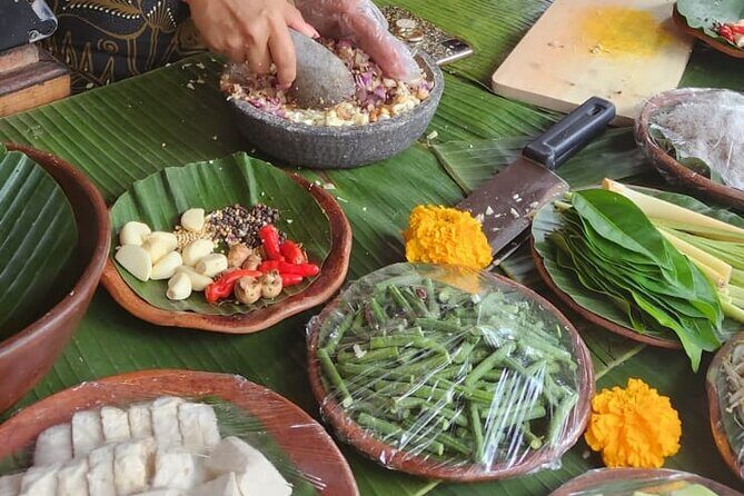 Traditional Balinese Cooking Class with Tanah Lot Temple Tour - Who Would Love This Tour?