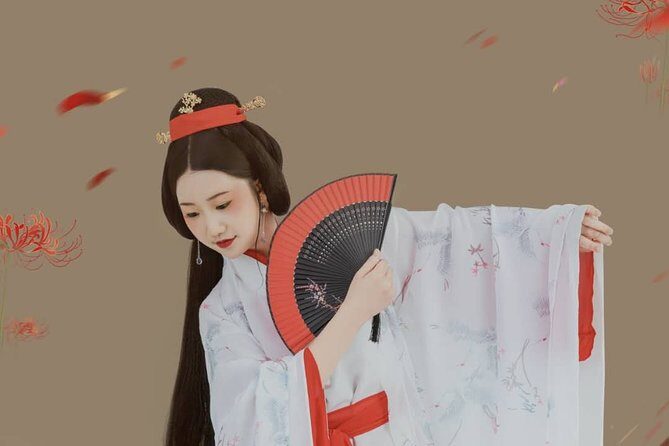 Traditional Chinese Dress Set - Who Should Consider This Experience?