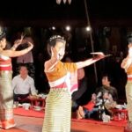 Traditional Khum Khantoke Dinner & Dance Show at Chiang Mai with Return Transfer - Who Is This Tour Best For?