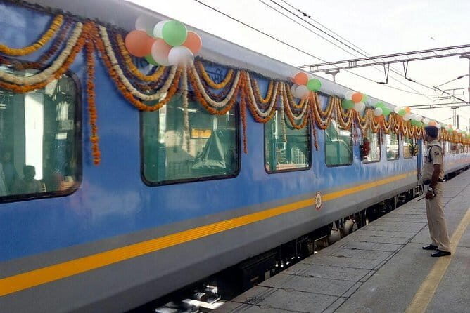 Train Gatimaan to Shatabdi Train from Delhi - Who Should Consider This Tour?
