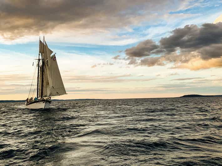 Traverse City: Fall Evening Sail on Tall Ship Manitou - Why This Experience Matters