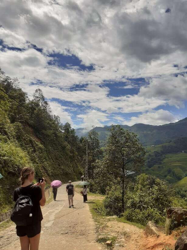 Trekking Sapa 1 Day With Local Guide, Terraced Rice Fields - Who Should Book This Tour?