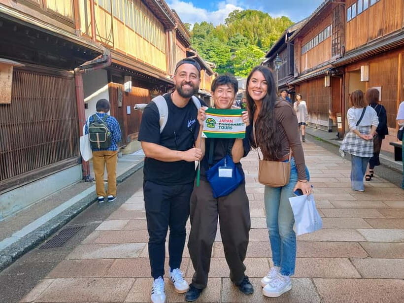 True Kanazawa: Private walking tour with a Local guide - FAQ