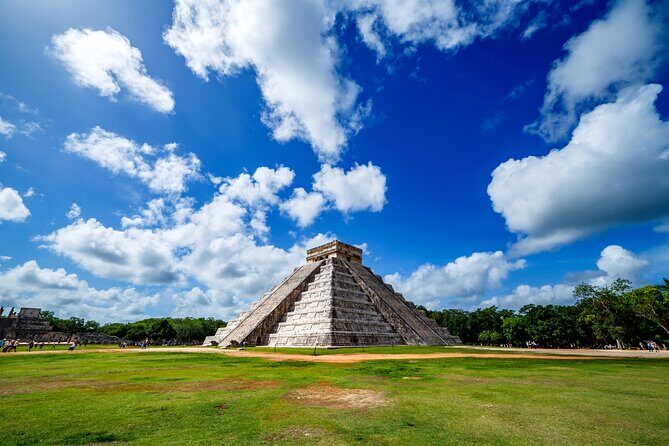 Tulum and Beyond: Chichen Itza and Two Eyes Cenote - FAQs