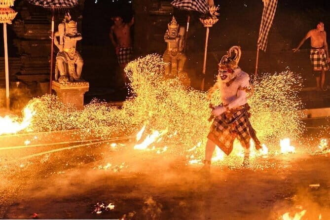 Ubud Authentic Night Market and Kecak Fire Dance Half Day Tour - An In-Depth Look at the Ubud Night Market and Kecak Fire Dance Tour