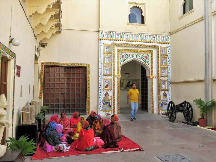 Udaipur: City of Lakes Full-Day Guided Tour - Who Is This Tour Best For?