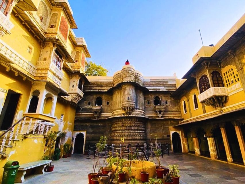 Udaipur Cultural Walking Tour with Local Snacks - Who Should Consider This Tour?