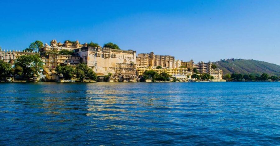 Udaipur Full-Day Private Sightseeing Tour With Guide - Value and Practicality