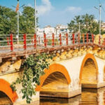 Udaipur: Guided Walking Tour of Ghats with Boat Ride - Detailed Breakdown: Why This Tour Works for Different Types of Travelers