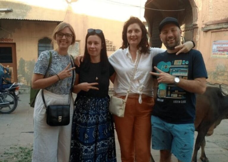 Udaipur: Street Food Crawl (2 Hours Local Food Tasting Tour) - A Close Look at the Street Food Crawl Experience