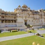 Udaipur to Jaipur Private Day Trip with Pushkar Stop - Who Should Consider This Tour?