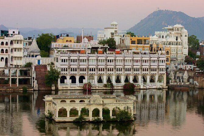 Udaipur to Jodhpur Drop with Kumbhalgarh Fort & Ranakpur Stop - A Detailed Look at the Udaipur to Jodhpur Tour