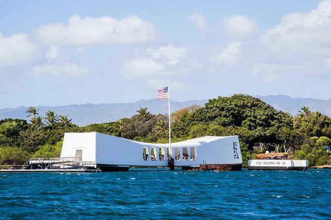 Ultimate Pearl Harbor Circle Island
