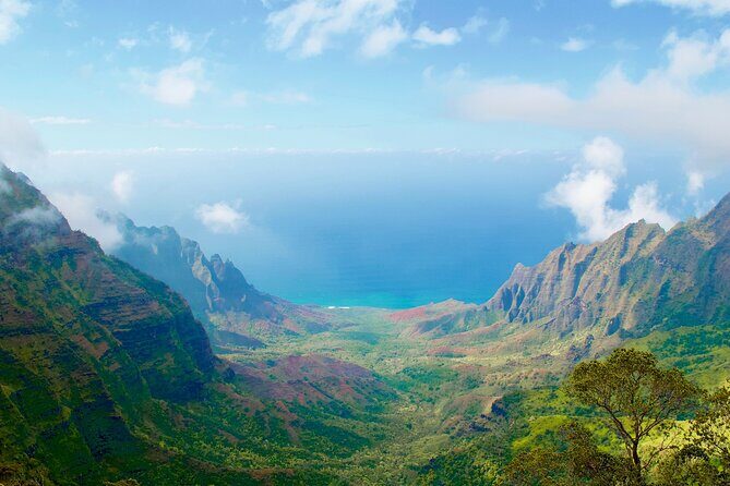 Ultimate Self-Guided Audio Driving Tour of Kauai (Na Pali, Waimea), Hawaii - Starting Point and Route Overview