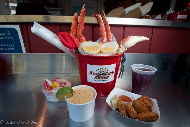 Ultimate Whale Watch and Tracy's Crab Shack Combo - Who should consider this tour?