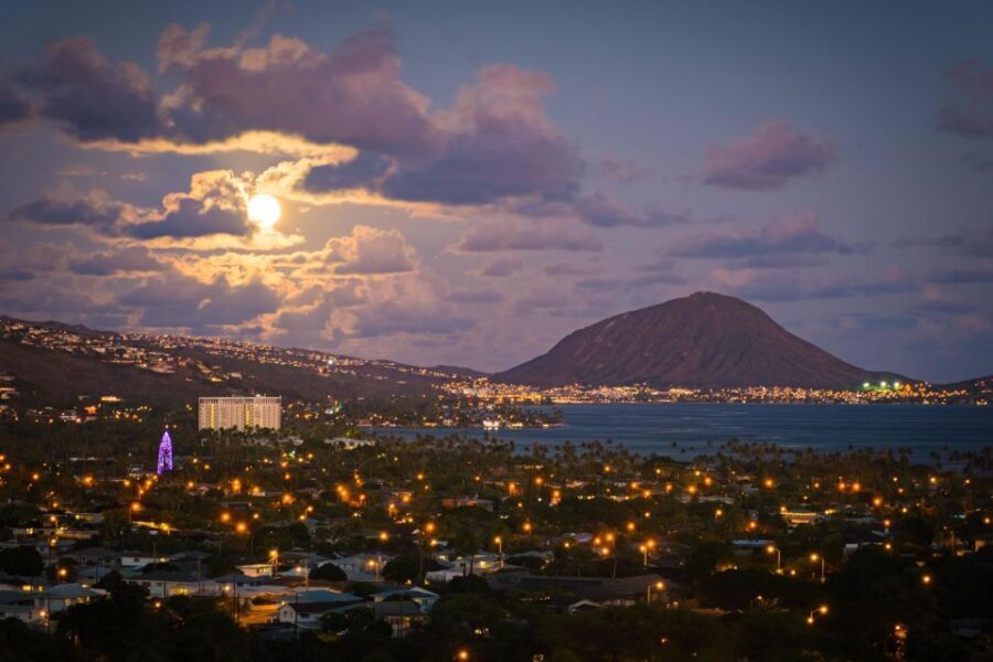 Unique Honolulu Sunset and Light Painting Tour - An In-Depth Look at the Tour