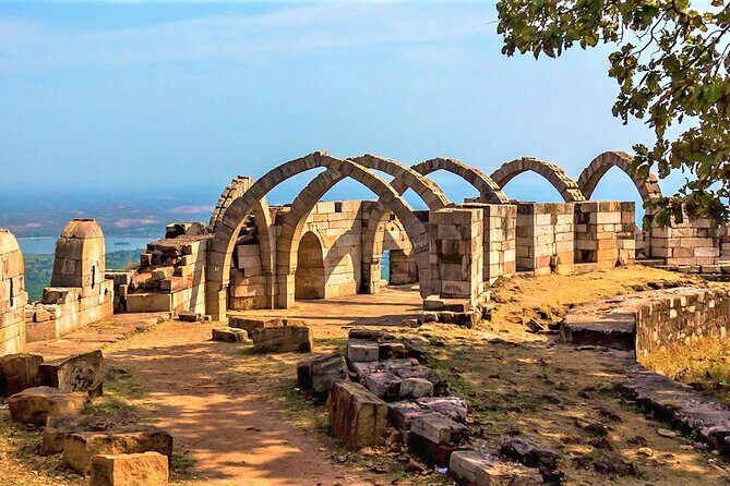 Vadodara Palace, Champaner & Pavagad temple from Ahmedabad with guide - What Reviewers Are Saying