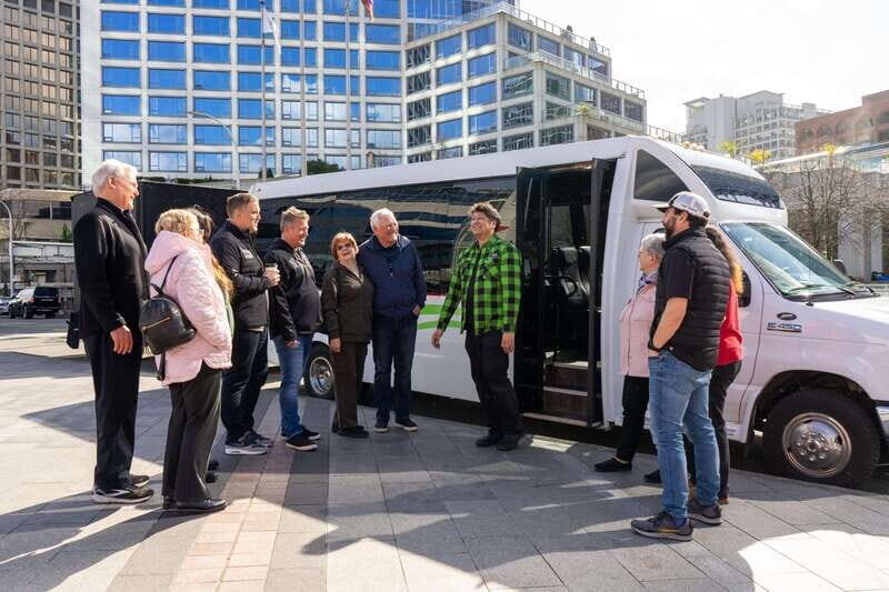 Vancouver: City Sightseeing Bus & Boat Tour - Experiencing the Water: Zodiac Adventure and Granville Island