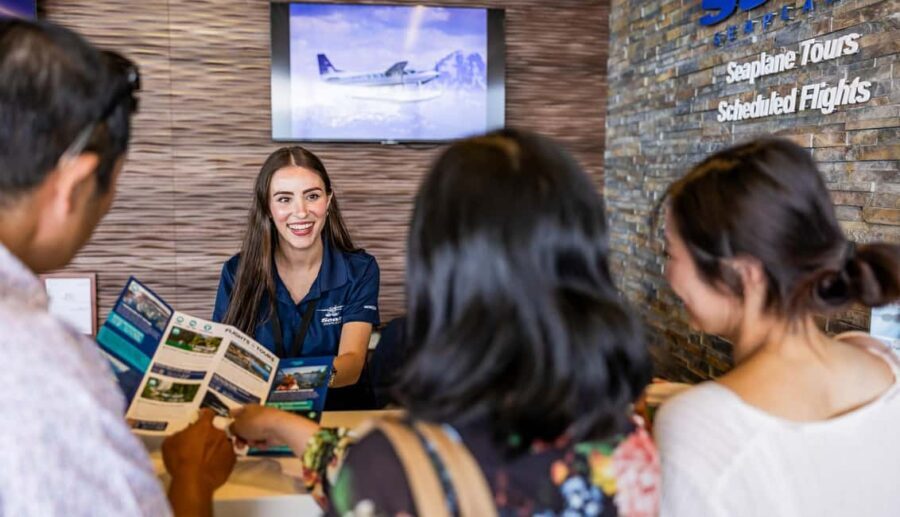 Vancouver: City Skyline Scenic Seaplane Flight - Key Points